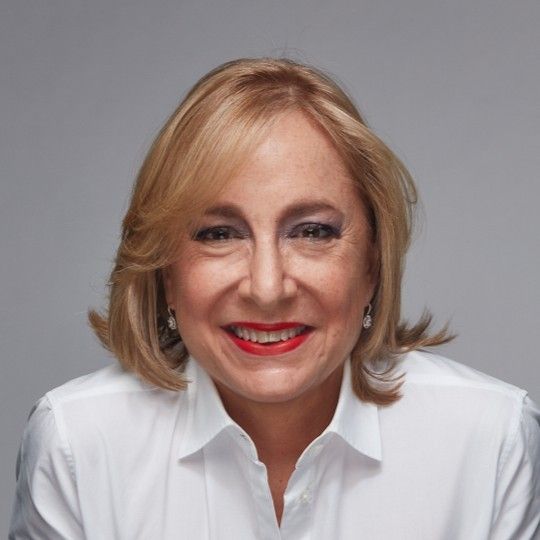 Paula Santilli